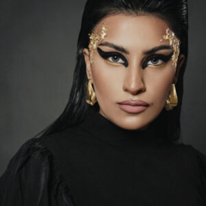 أدور باي رمادي